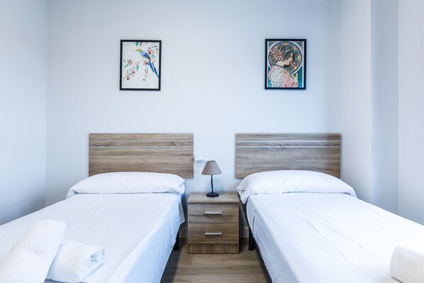 2 bedrooms, free WiFi, bed sheets