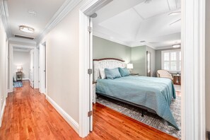 6 Schlafzimmer, Bügeleisen/Bügelbrett, WLAN, Bettwäsche
