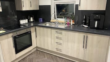Apartemen, Beberapa Tempat Tidur | Dapur pribadi | Lemari es, microwave, oven, dan kompor