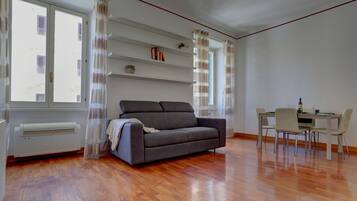 Deluxe Condo | Living area