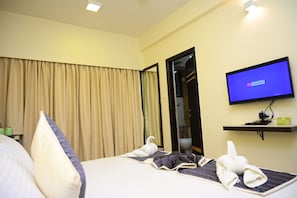 Tangerine Room | Free WiFi, bed sheets - Fressotel Serene (Bengaluru)