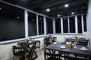 Restaurant - Fressotel Serene (Bengaluru)