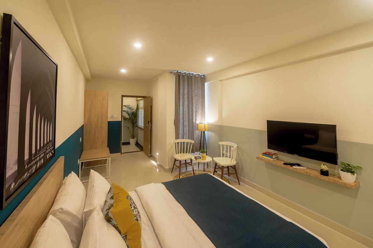 standard room | desk, soundproofing, free wifi, bed sheets