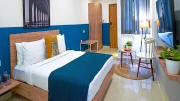 Executive Suite | 1 bedroom, desk, soundproofing, bed sheets