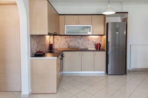 Apartment | Private kitchen | Full-size fridge, oven, toaster, cookware/dishes/utensils - Modern Equipped apt w Balcony GC 3120-02 (Athens)