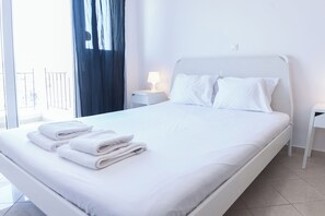 Apartment | 1 bedroom, iron/ironing board, free WiFi - Gorgeous Apt w Magical View GC 3332-02 (Athens)