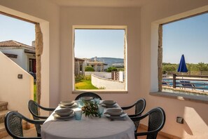 Apartamento, 3 quartos, varanda | Opções para refeição