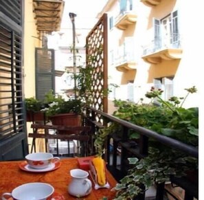 City Apartment | Terrace/patio