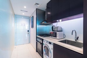 Private kitchen - Damac Upper Crest / Studio / Downtown / Blueoceanholidayhomes (Dubai)