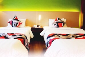 Deluxe Double or Twin Room, 2 Double Beds, Non Smoking, City View | Down duvets, minibar, in-room safe, desk - Kojo Hotels Cebu -Mandaue (Mandaue)