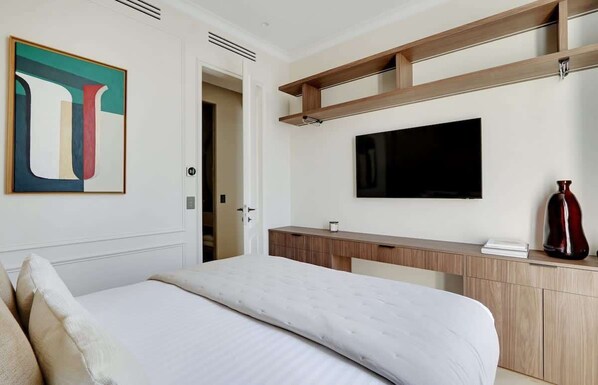 2 chambres, fer et planche à repasser, lit parapluie, Wi-Fi