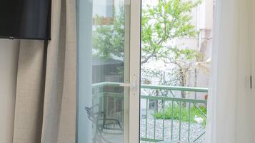 Double Room with Balcony | Terrace/patio