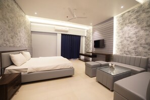 Quarto superior | 1 quarto, Wi-Fi de cortesia, roupa de cama