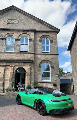 Exterior - East View, Stunning Chapel Conversion (Middleton-in-Teesdale)