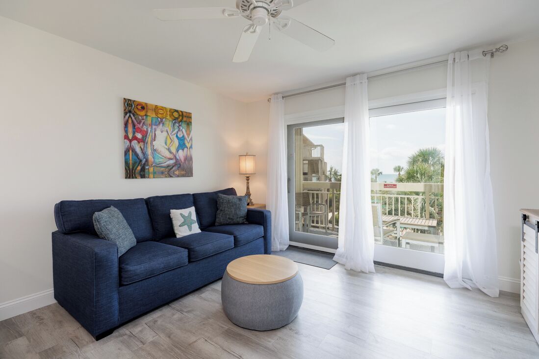 229 Breakers: Oceanfront Villa Free Bikes and Beach Chairs