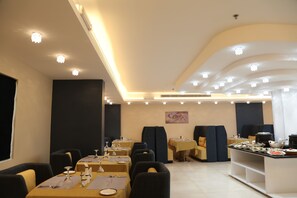 Restaurant - Lamar Al Bawadi Hotel (Jeddah)