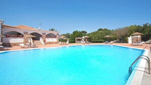 Unclassified image, 2 of 39, button - Chic Villa Antonina Studio No2167 (Golfo Aranci)