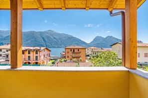Family Apartment, 2 Bedrooms, 2 Bathrooms, Beachside (Casa Veligato 2) | Property grounds