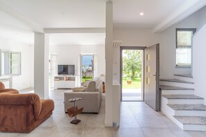 Family Apartment, Multiple Bedrooms, 2 Bathrooms, Beachside (Casa Veligato 2) | Living area - Casa Veligato 2 (San Siro)
