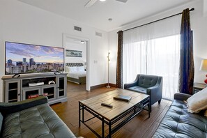 TV connectée, jeux vidéo, table de tennis de table