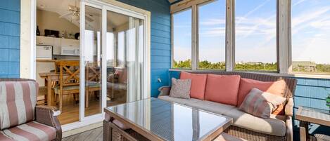 TV, peis og DVD-spiller