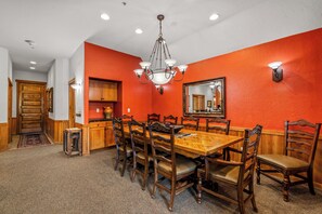 Dining Area - Luxury Mountain Escape| The Terraces at EagleRidge! (Steamboat Springs)