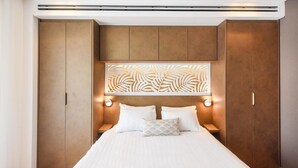 2 室のベッドルーム、アイロン / アイロン台、WiFi、ベッドシーツ