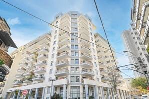 Exterior - The Radiant By HolyGuest (Tel Aviv-Yafo)