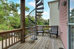 Property grounds - Carolina Honey Summar (Kure Beach)