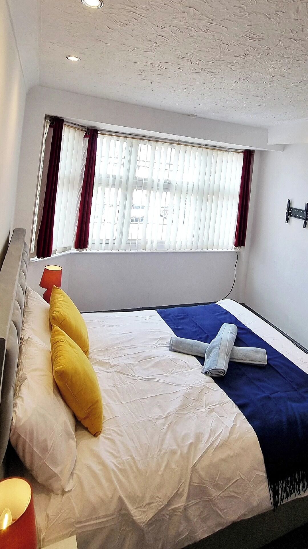 4 slaapkamers, een strijkplank/strijkijzer, wifi, beddengoed