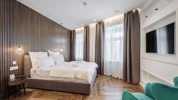 Superior Room | In-room safe, free WiFi, bed sheets