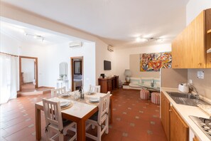 Appartement, 2 chambres, patio | Cuisine privée