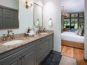 Casa, 4 habitaciones | Baño