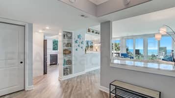 Kondominium, 3 kamar tidur | Interior