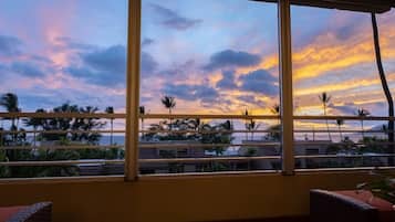 Condo, 1 Bedroom | Property grounds