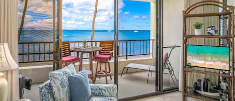 Condo, 1 habitación | Área de sala de estar | Smart TV