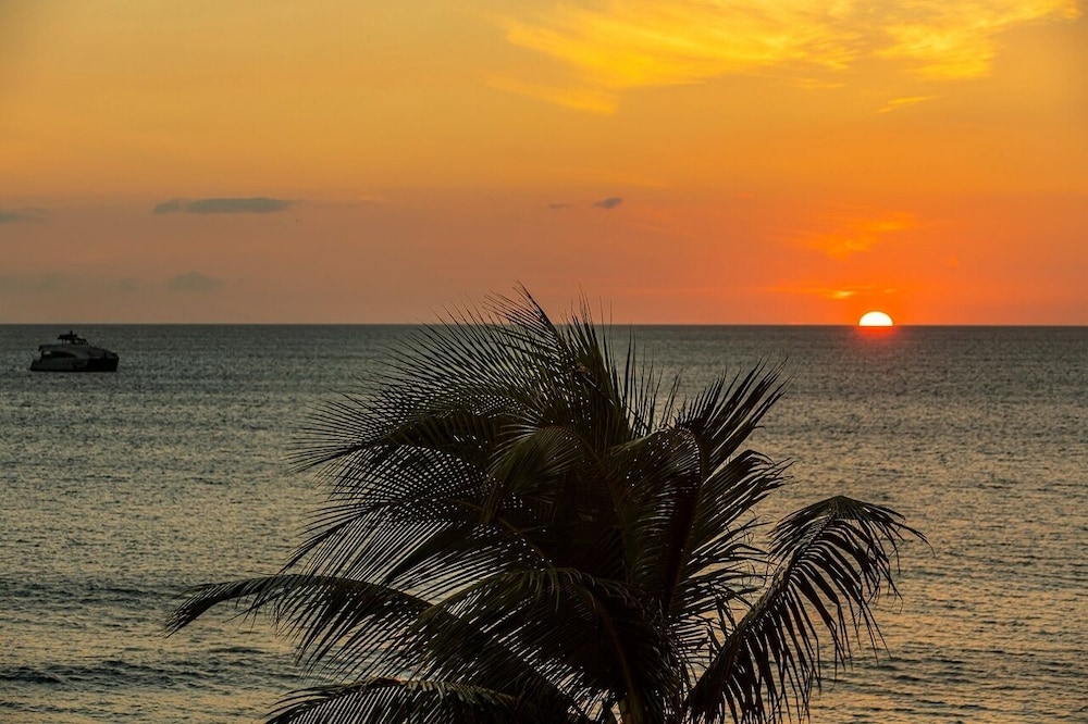 Sugar Beach Resort photo 8