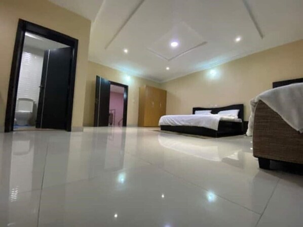 4 Schlafzimmer, kostenloses WLAN