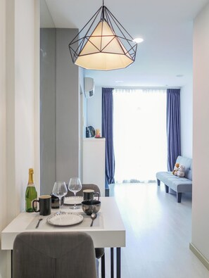 Dining - DD CONDOMINIUM 1 BEDROOMS 3~4 PPL GEORETOWN PENANG 12 (jelutong)