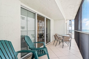 Condo, Multiple Beds, Partial Ocean View (305-S) | Outdoor dining