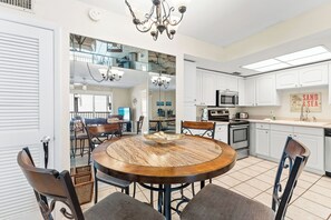 Exterior - Crescent Arms by Beachside Management (Siesta Key)