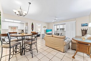 Condo, Multiple Beds, Partial Ocean View (305-S) | Living area