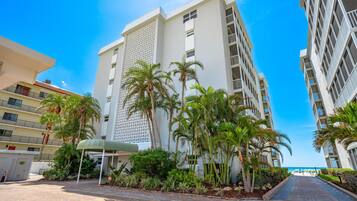 Condo, nhiều giường, quang cảnh một góc biển (305-S) | Ngoại thất