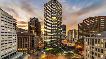 Estudio clásico | Vista a la ciudad