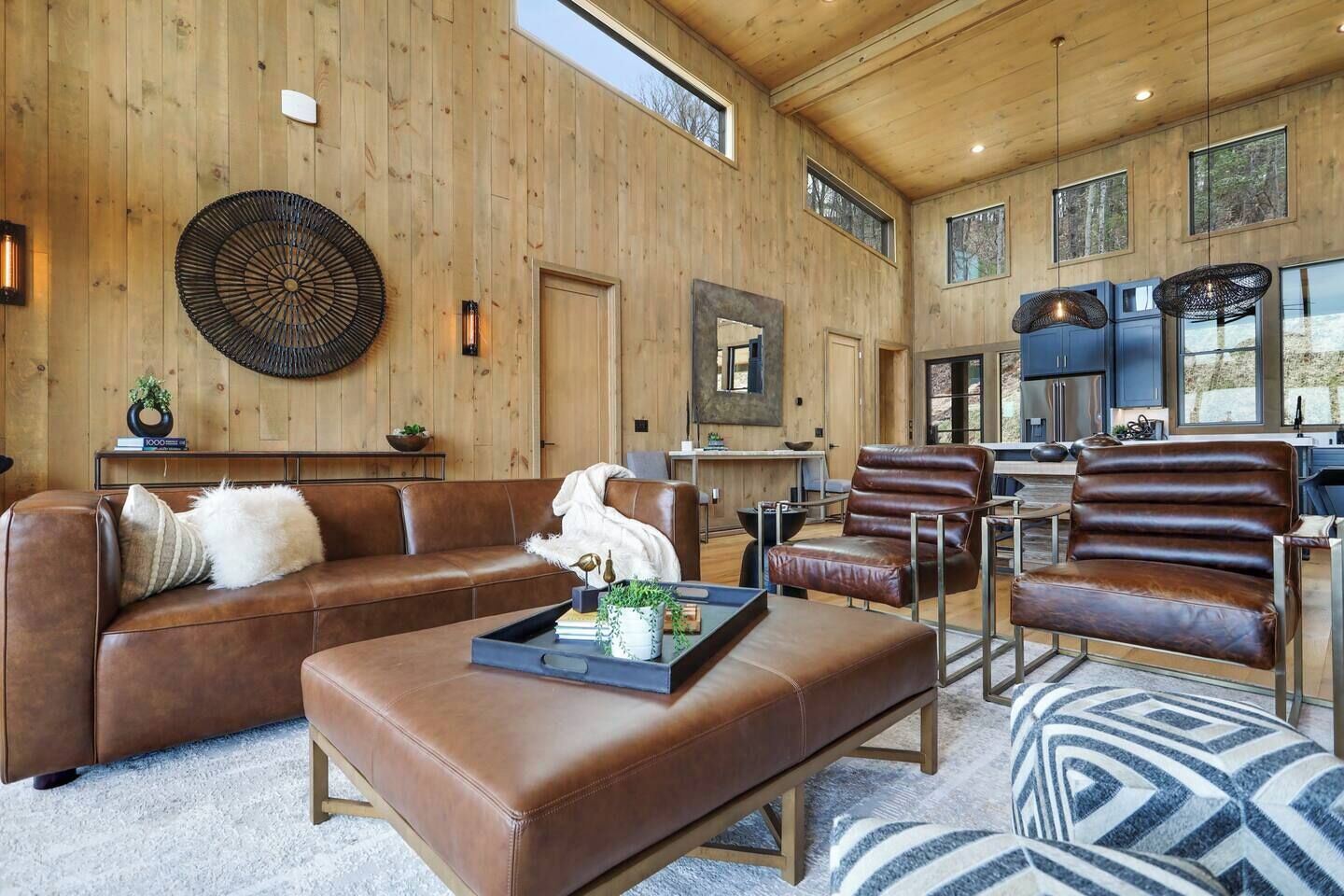 Luxury Cabin With 5* View, Pool, Hot Tub, Fire Pit - Blue Ridge, GA