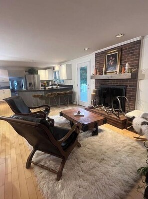 Smart TV, books, music library, printers