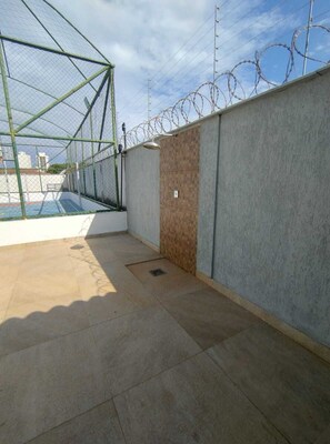 Property grounds - Two bedrooms and two garages in Águas Claras (Brasília)