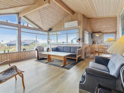 "Dorit" - 100m from the sea by Interhome