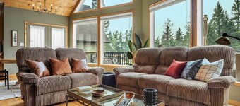 Cedar & Sage | Hot Tub | A-Frame | Family Friendly