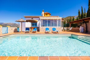 Pool - Casablanca - Three Bedroom Villa, Sleeps 6 (Torrox)